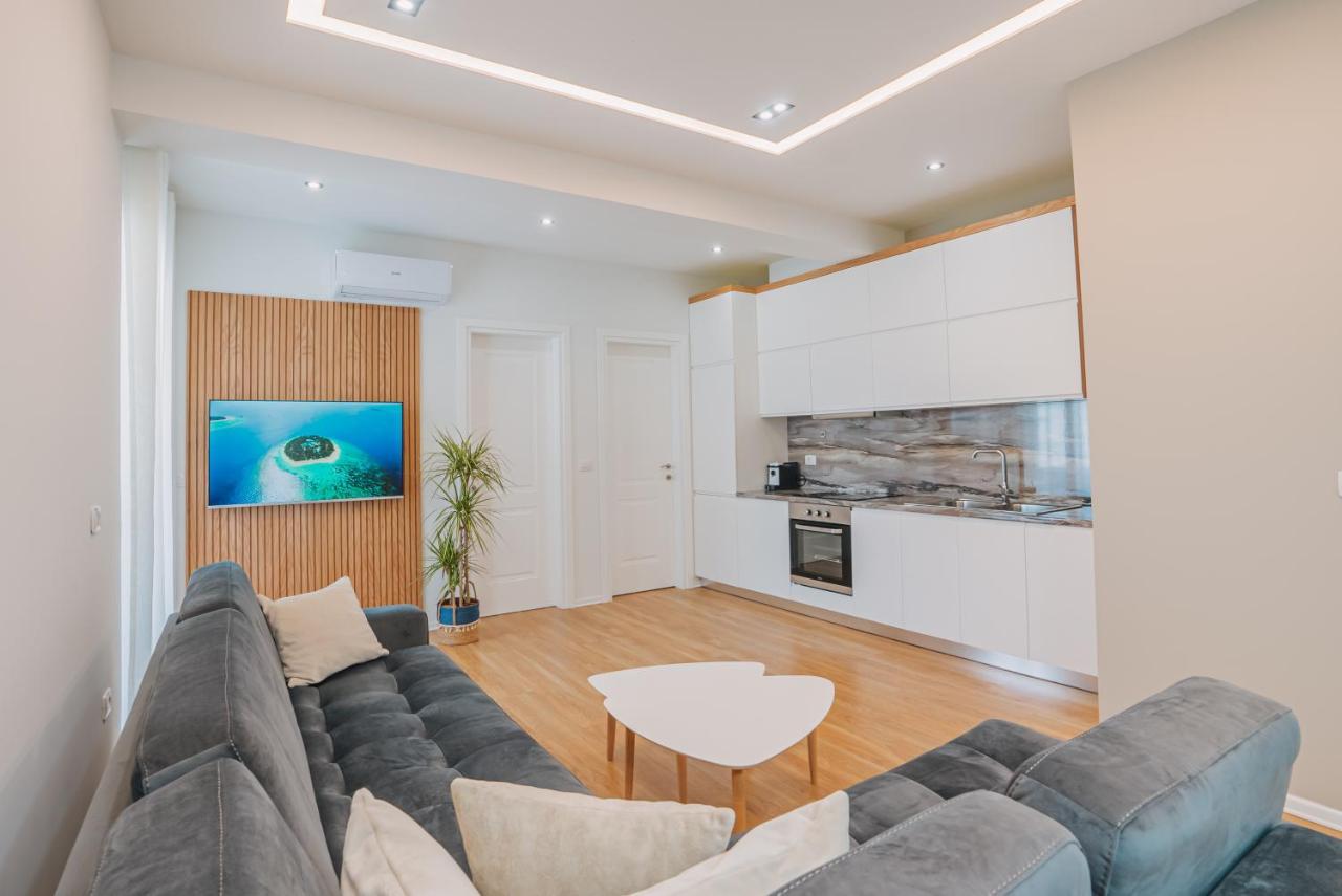 Jd Luxury Apartments Vlore Exterior photo