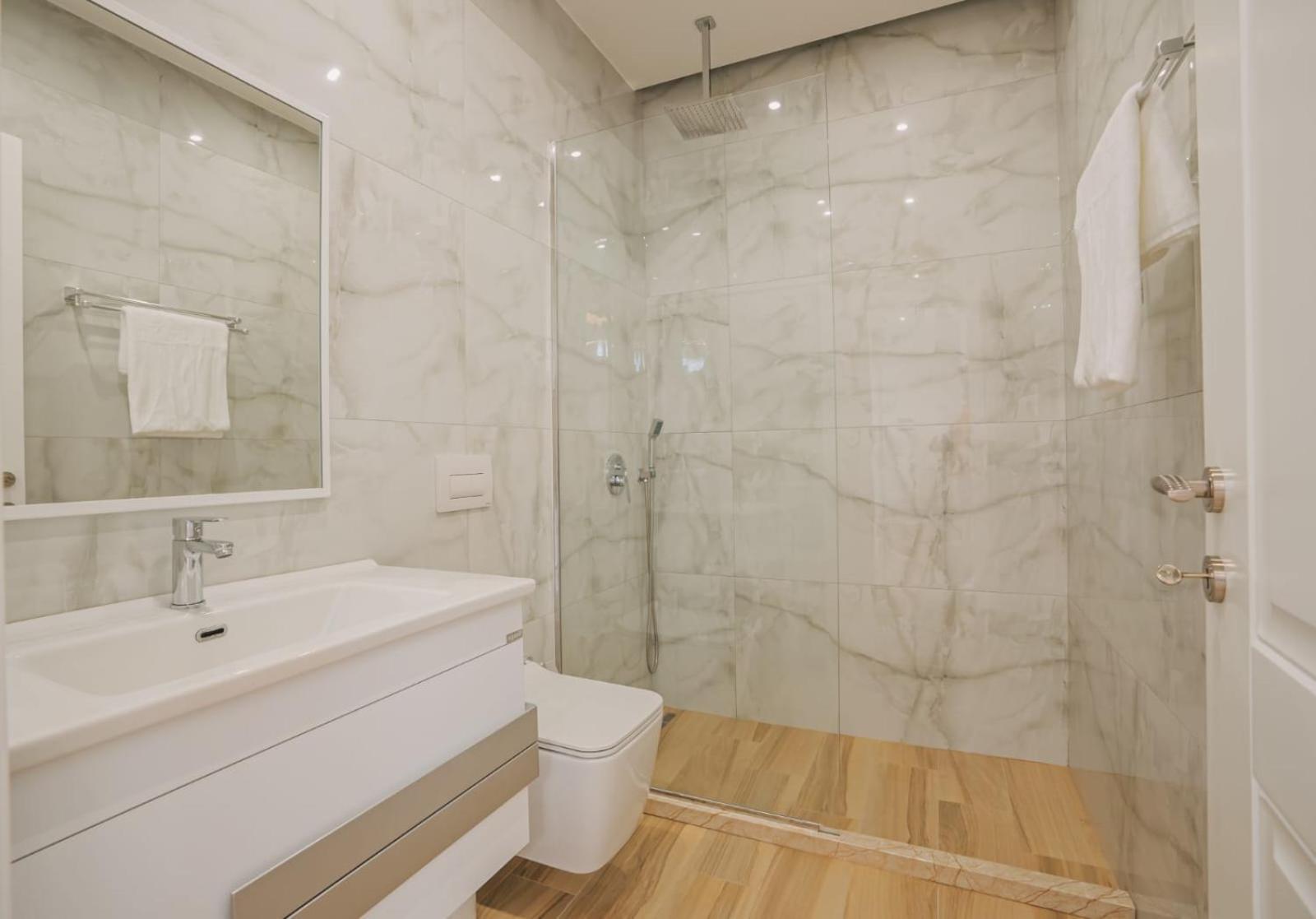 Jd Luxury Apartments Vlore Exterior photo